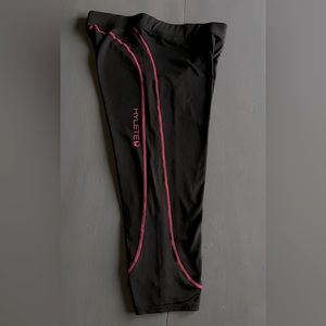Hylete Cropped Leggings